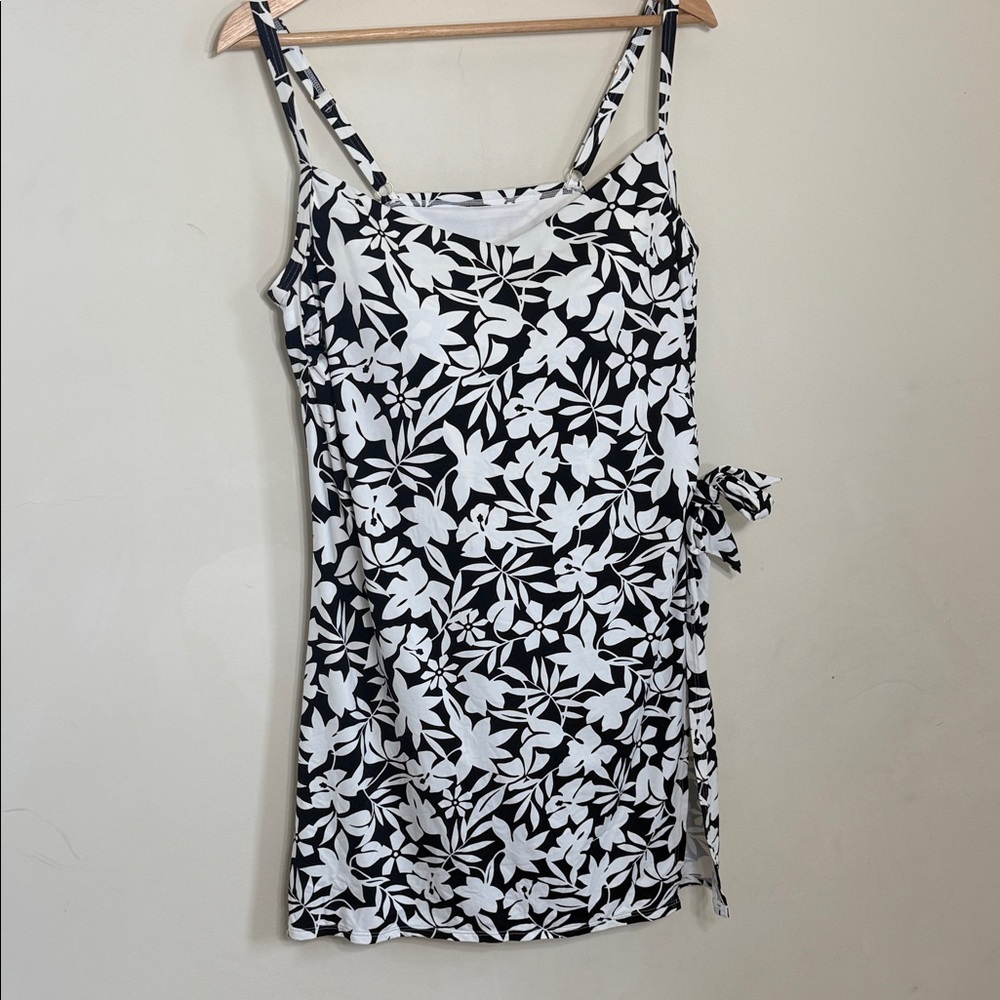 Lands End swim dress with tie on the side women’s US 16 one piece